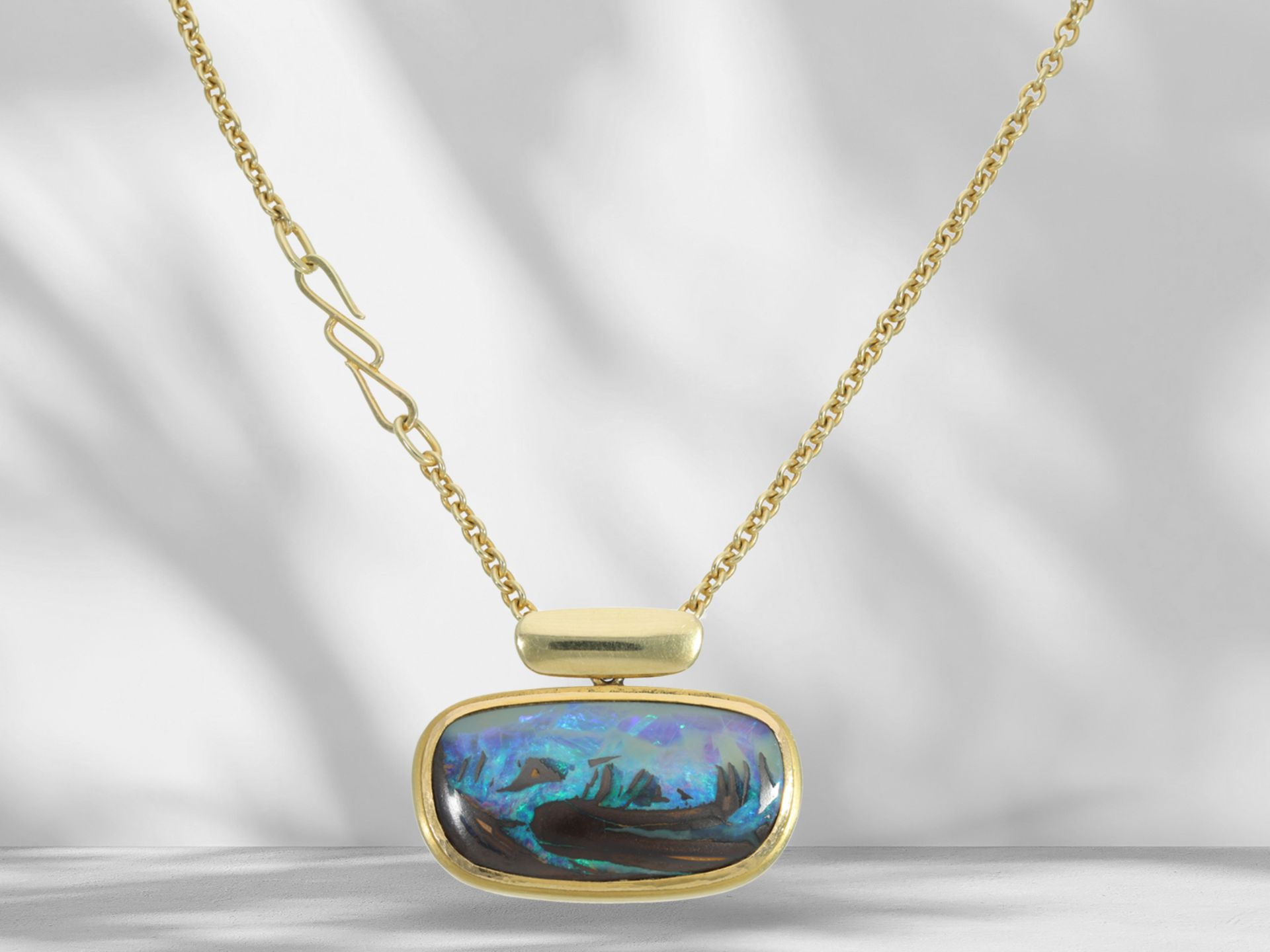 Chain/necklace: necklace with handmade vintage opal goldsmith pendant - Image 2 of 3