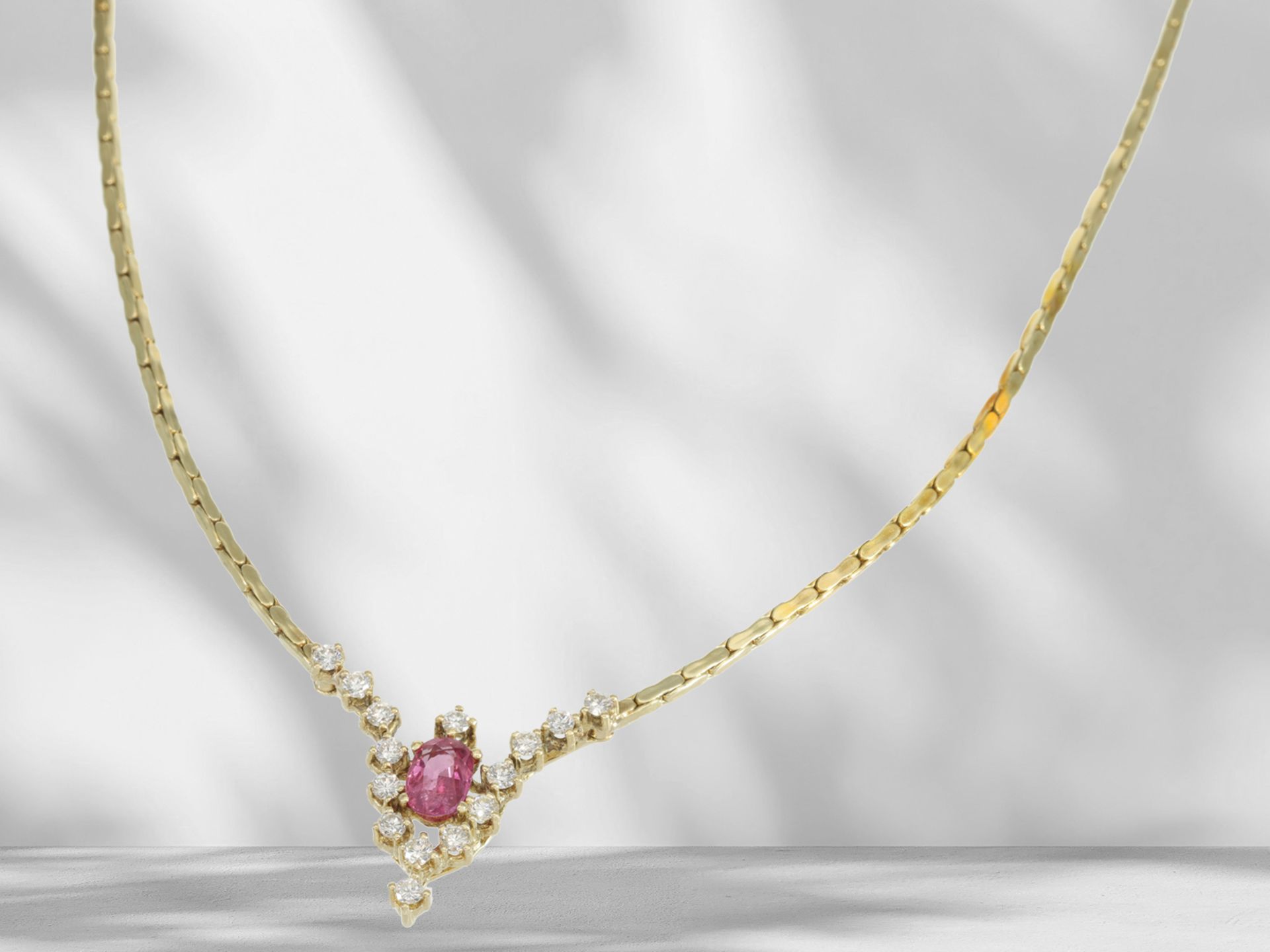 Fine vintage ruby/brilliant-cut diamond centrepiece necklace, approx. 1.12ct - Image 3 of 3