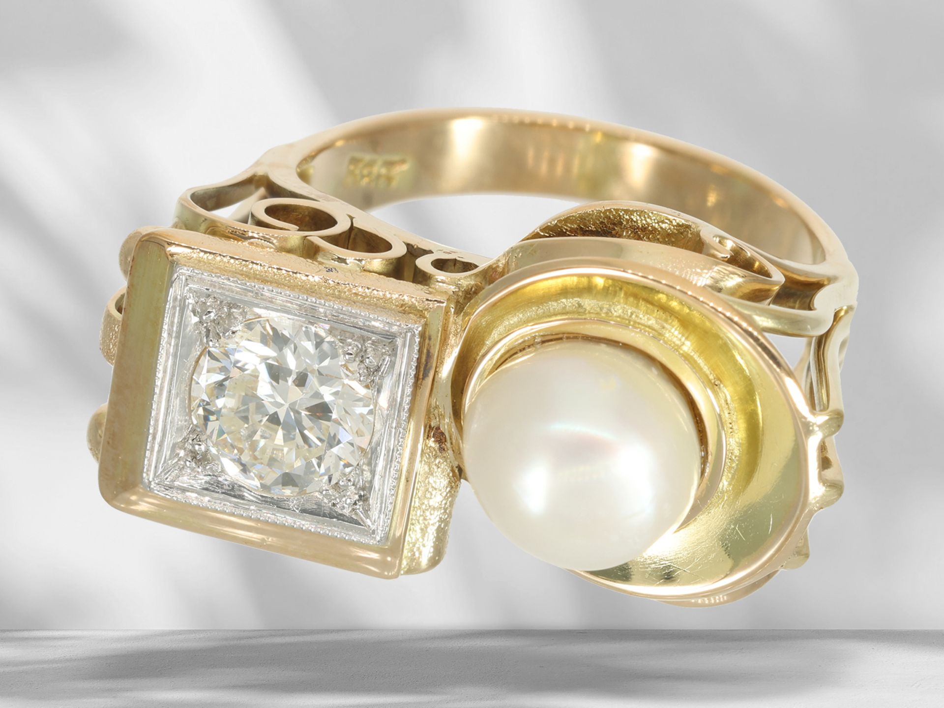 Ring: extremely beautiful, valuable antique pearl/diamond goldsmith ring, diamond of approx. 1.1ct - Image 4 of 6
