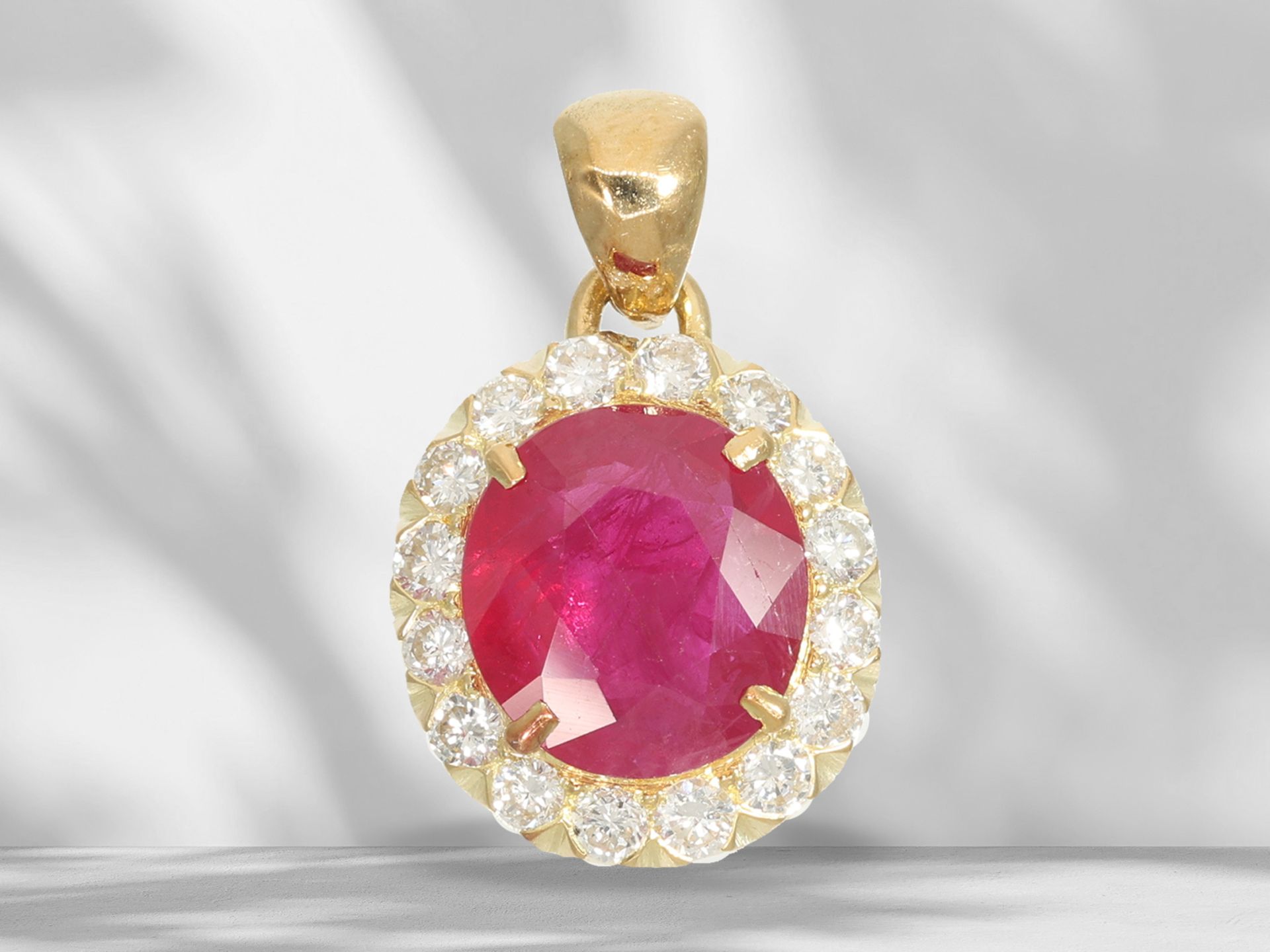 Pendant: vintage ruby/brilliant-cut diamond pendant, ruby approx. 2ct - Image 2 of 3