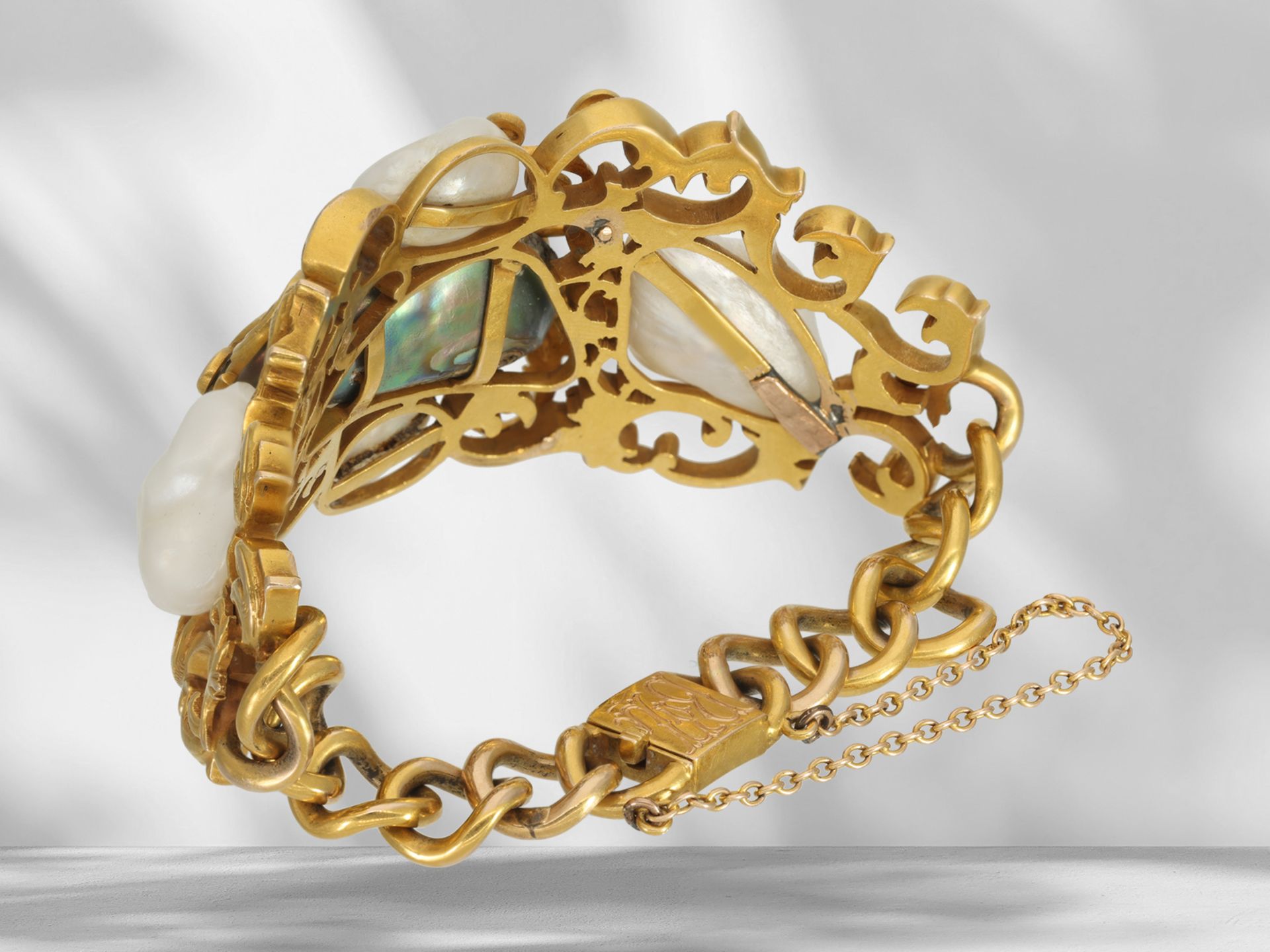 Bracelet: interesting and very unusual antique bracelet/bangle with rare baroque pearls, around 1900 - Image 5 of 7