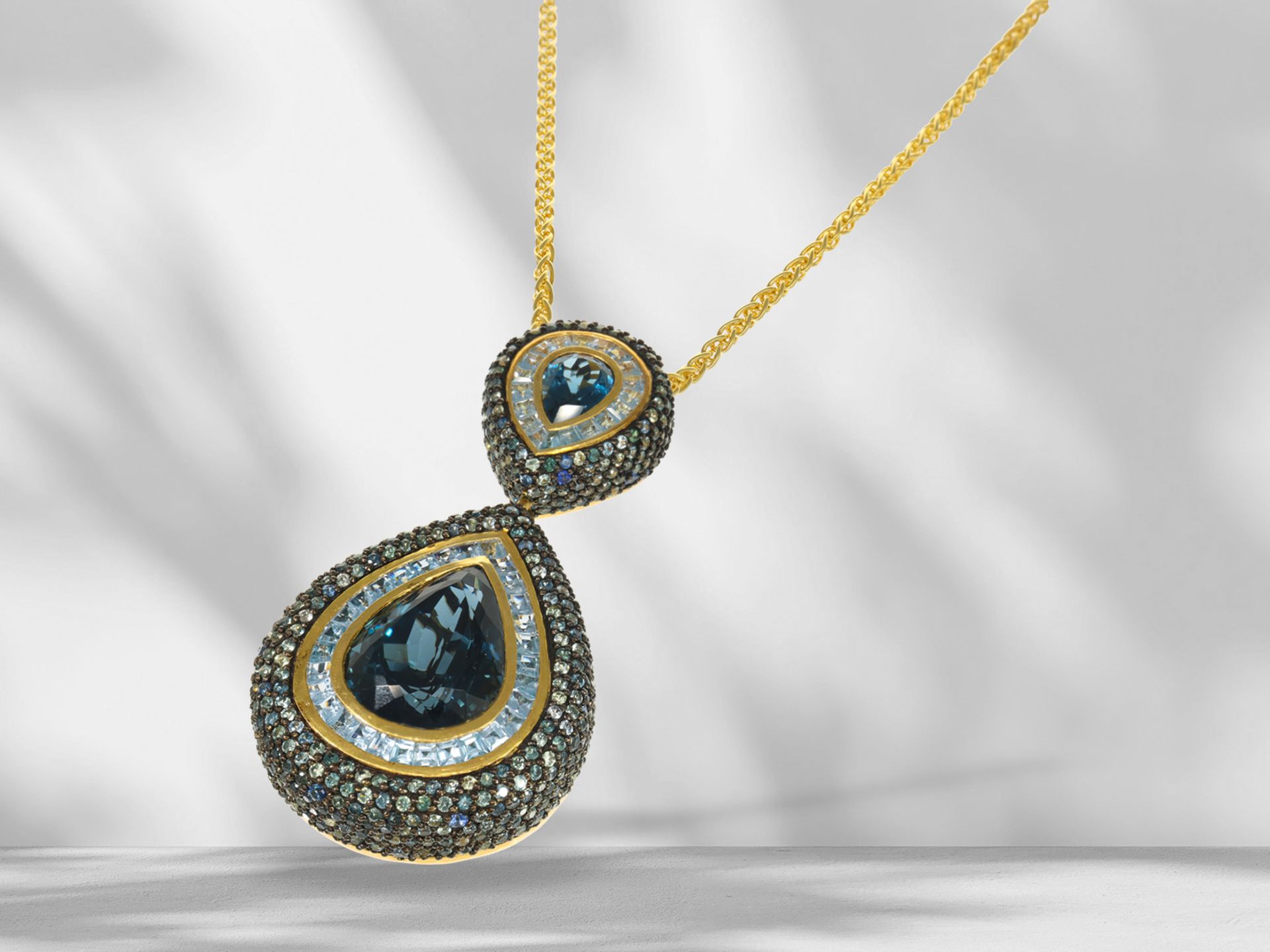 Fancy, like new designer necklace set with topazes and sapphires - Image 2 of 4