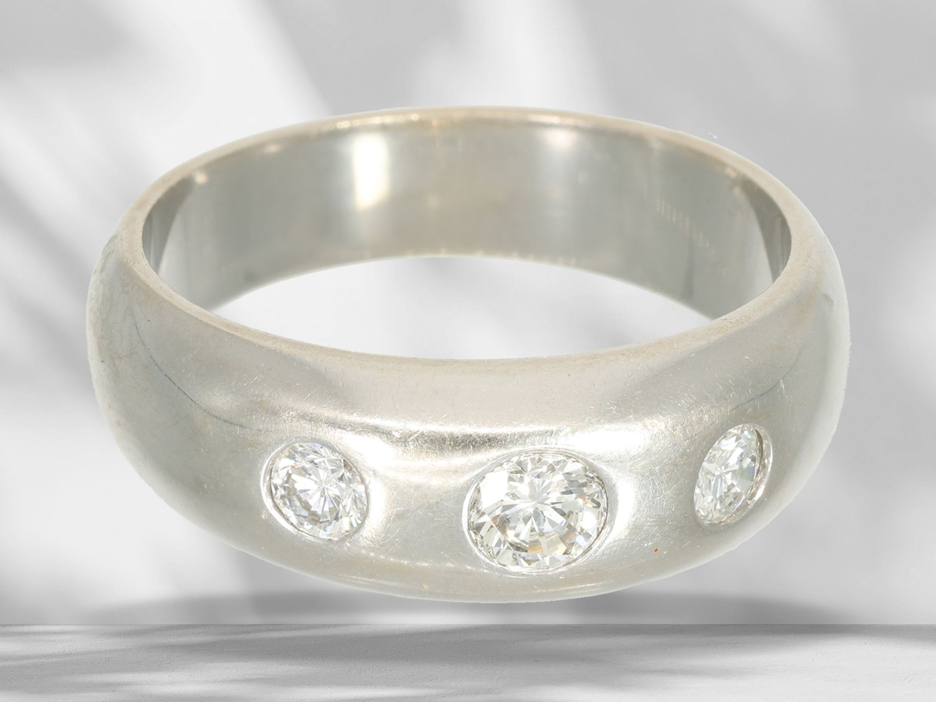 Ring: white gold, very solidly crafted band ring set with brilliant-cut diamonds, approx. 0.62ct - Image 3 of 4
