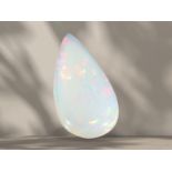 Opal: beautiful opal cabochon in drop shape and with a fine play of colours, approx. 17.25ct