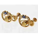 Ohrringe: raffinierte Designer Goldschmiedearbeit mit Saphiren und Brillanten besetzt, 18K Gold