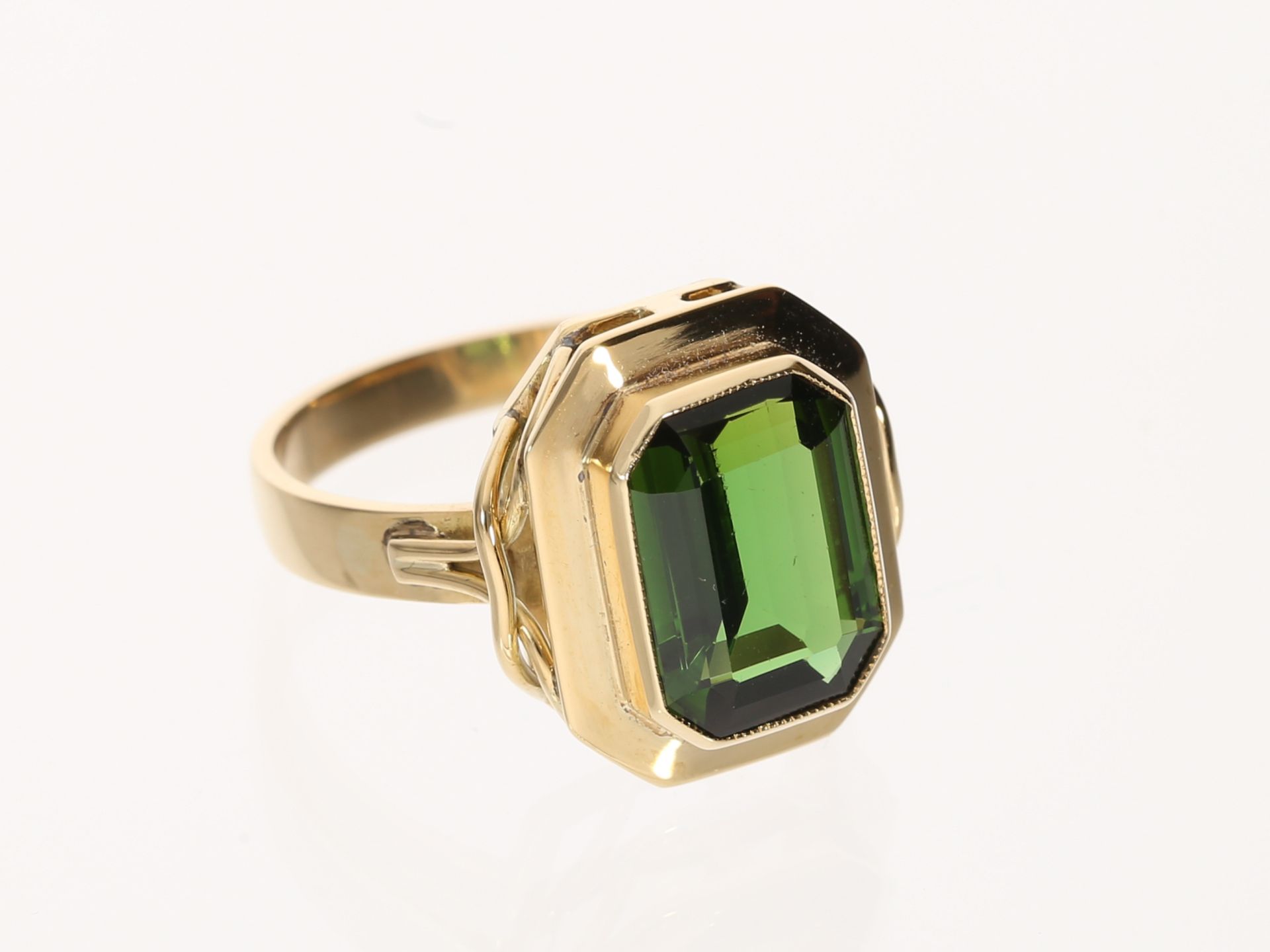 Ring: handgefertigter vintage Turmalin-Goldschmiedering