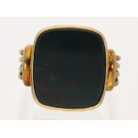 Ring: breiter goldener Siegelring mit Jaspis, vintage Handarbeit