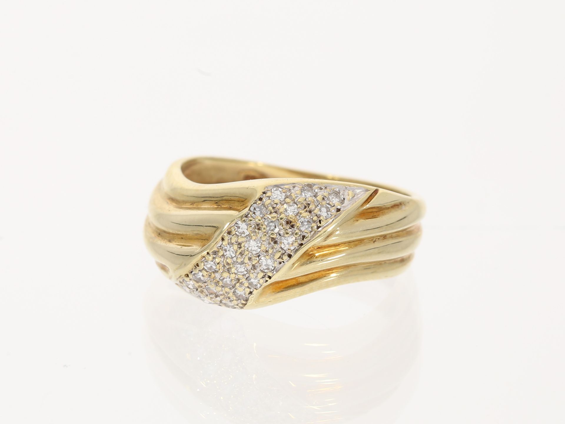 Ring: Diamant-Goldring
