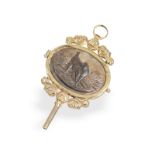 Watch key: very rare splendour key with 2 mother-of-pearl cameos, gold, around 1820