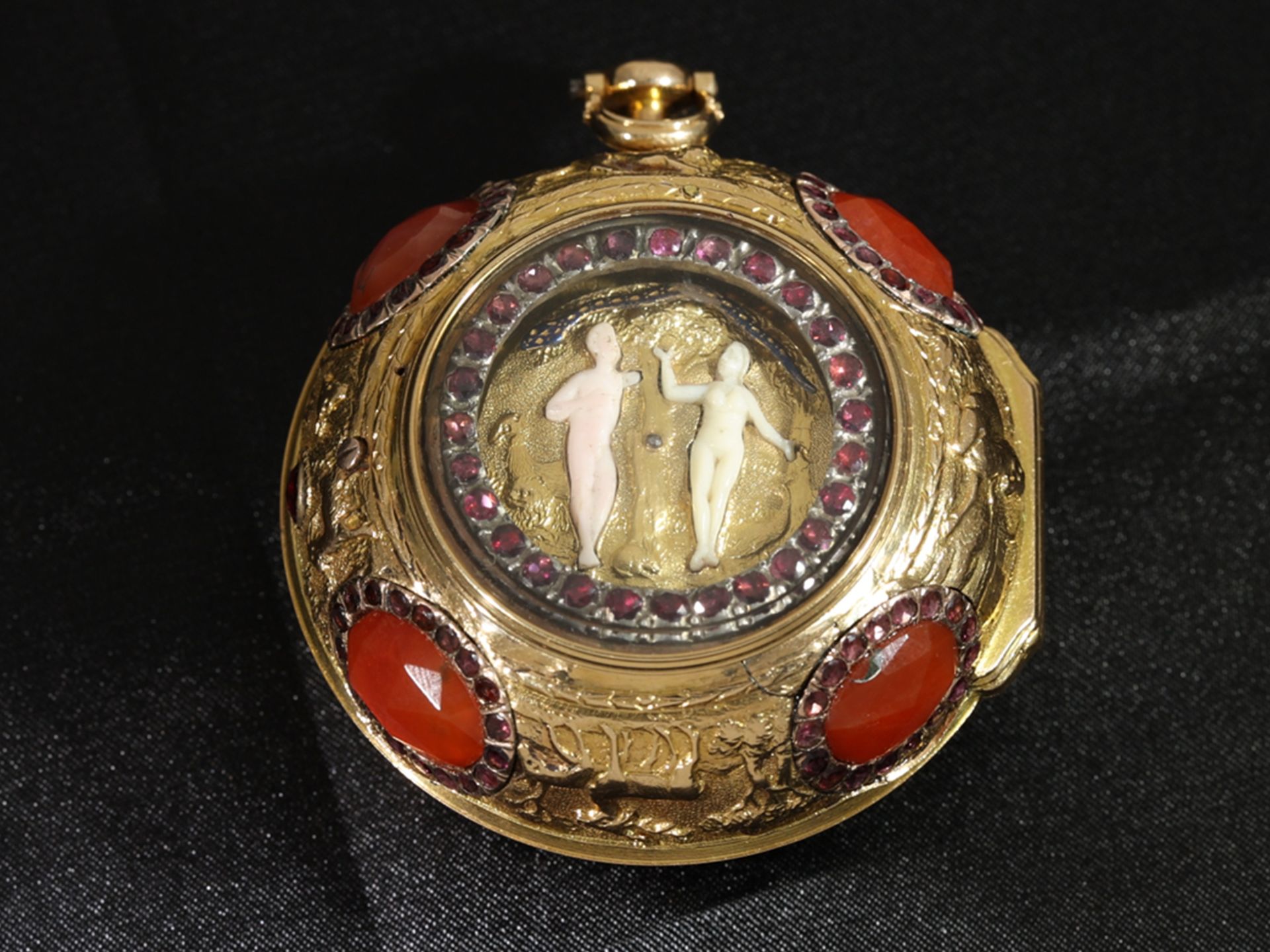 Pocket watch: extremely early, museum-quality Adam & Eve automaton, probably Augsburg around 1700-17