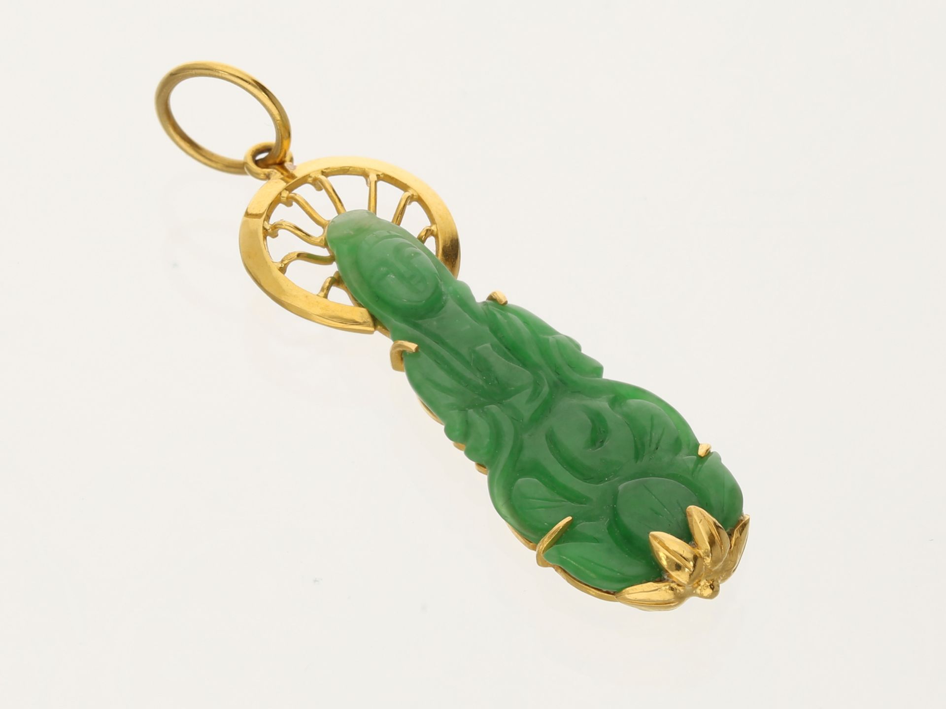 Anhänger: geschnitzter Jade-Anhänger, Motiv Buddha, Handarbeit - Image 2 of 2