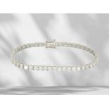 Bracelet: high-quality, handcrafted tennis bracelet with brilliant-cut diamonds, approx. 8.6 ct