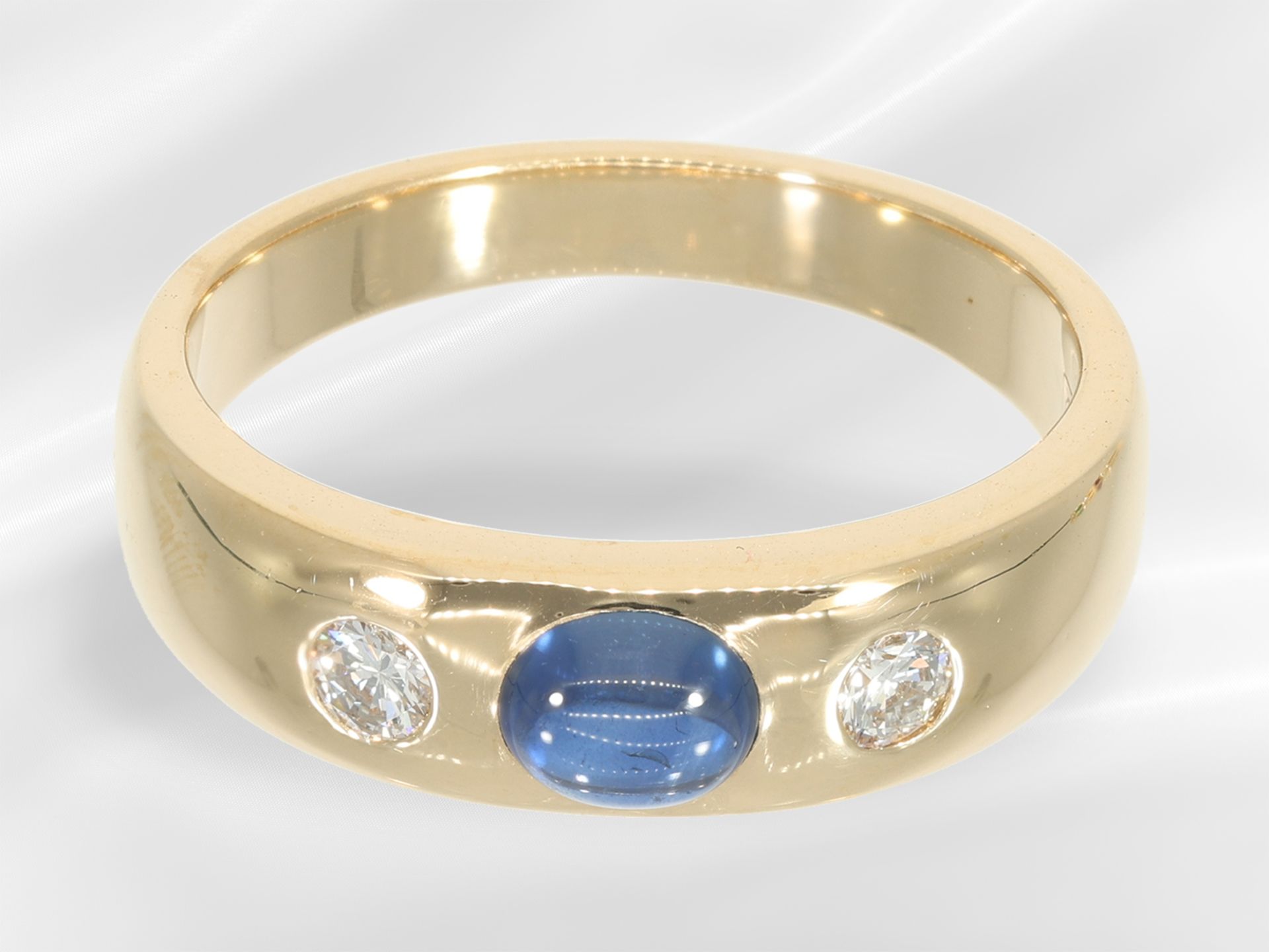Ring: 3 hochwertige, goldene Bandringe mit Rubin-, Saphir- Brillant-und Smaragdbesatz - Bild 2 aus 4