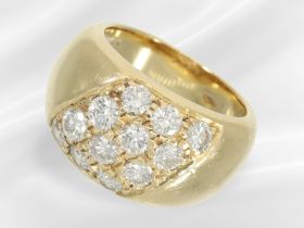 Ring: solide gearbeiteter und schwerer Brillant-Goldschmiedering, ca. 1,44ct