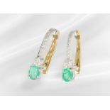 Stud earrings: vintage emerald/brilliant-cut diamond gold jewellery, bicolour, approx. 1.04ct