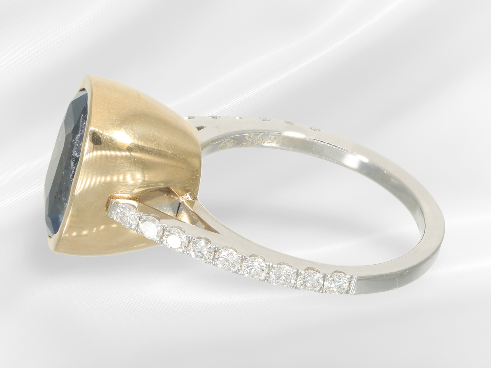 Ring: high-quality brilliant-cut diamond ring with precious sapphire, approx. 6.91ct - Image 7 of 7