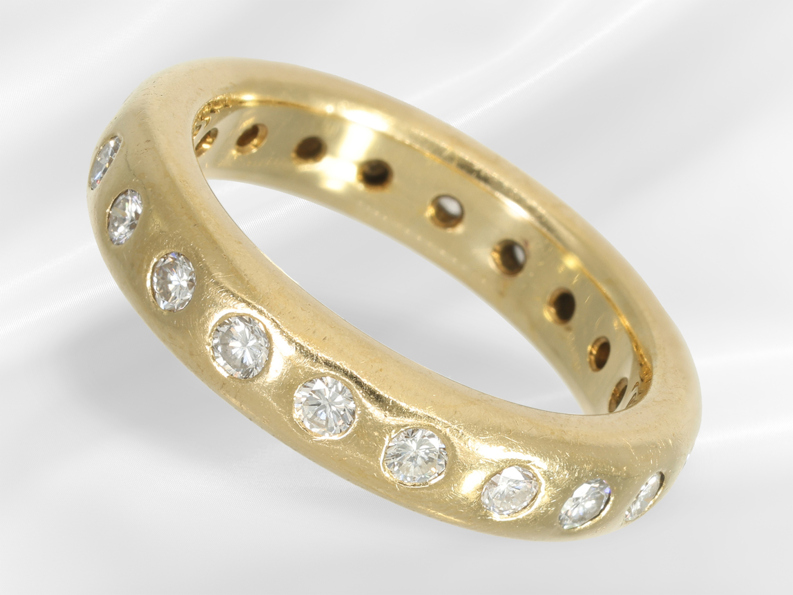 Ring: very high-quality brilliant-cut diamond memoire ring, approx. 1ct, solid handcrafted from 18K 