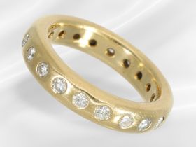 Ring: sehr hochwertig gefertigter Brillant-Memoire-Ring, ca. 1ct, massive Handarbeit aus 18K Gelbgol