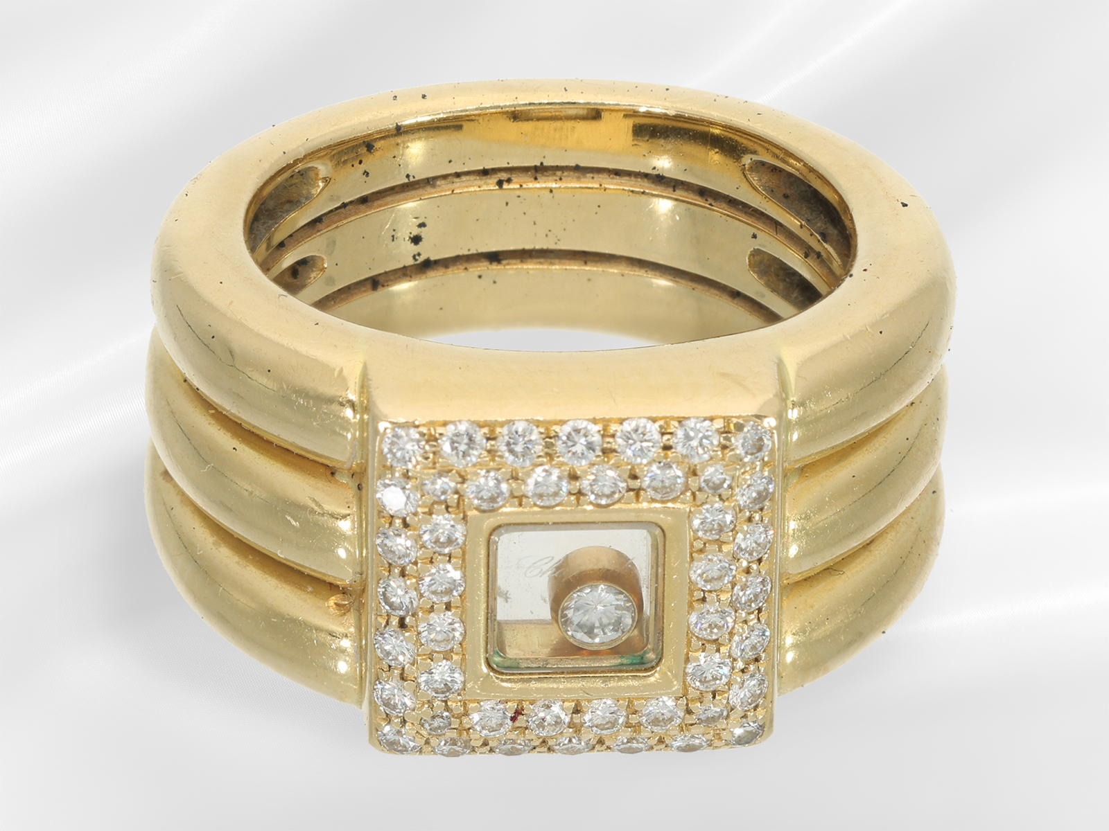 Ring: formerly expensive Chopard ring "Happy Diamonds" with box and certificate - Image 2 of 4