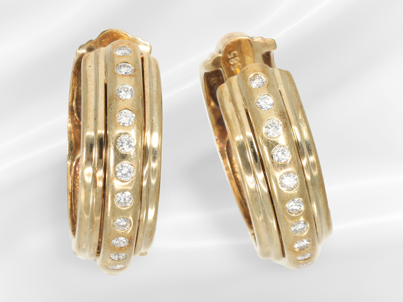 Earrings: decorative brilliant-cut diamond hoop earrings in 14K yellow gold, brilliant-cut diamonds  - Image 4 of 4