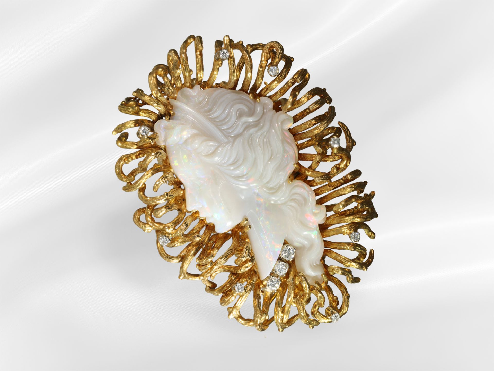 Brooch/pendant: unusual vintage goldsmith work with opal cameo, possibly Andrew Grima - Image 3 of 6