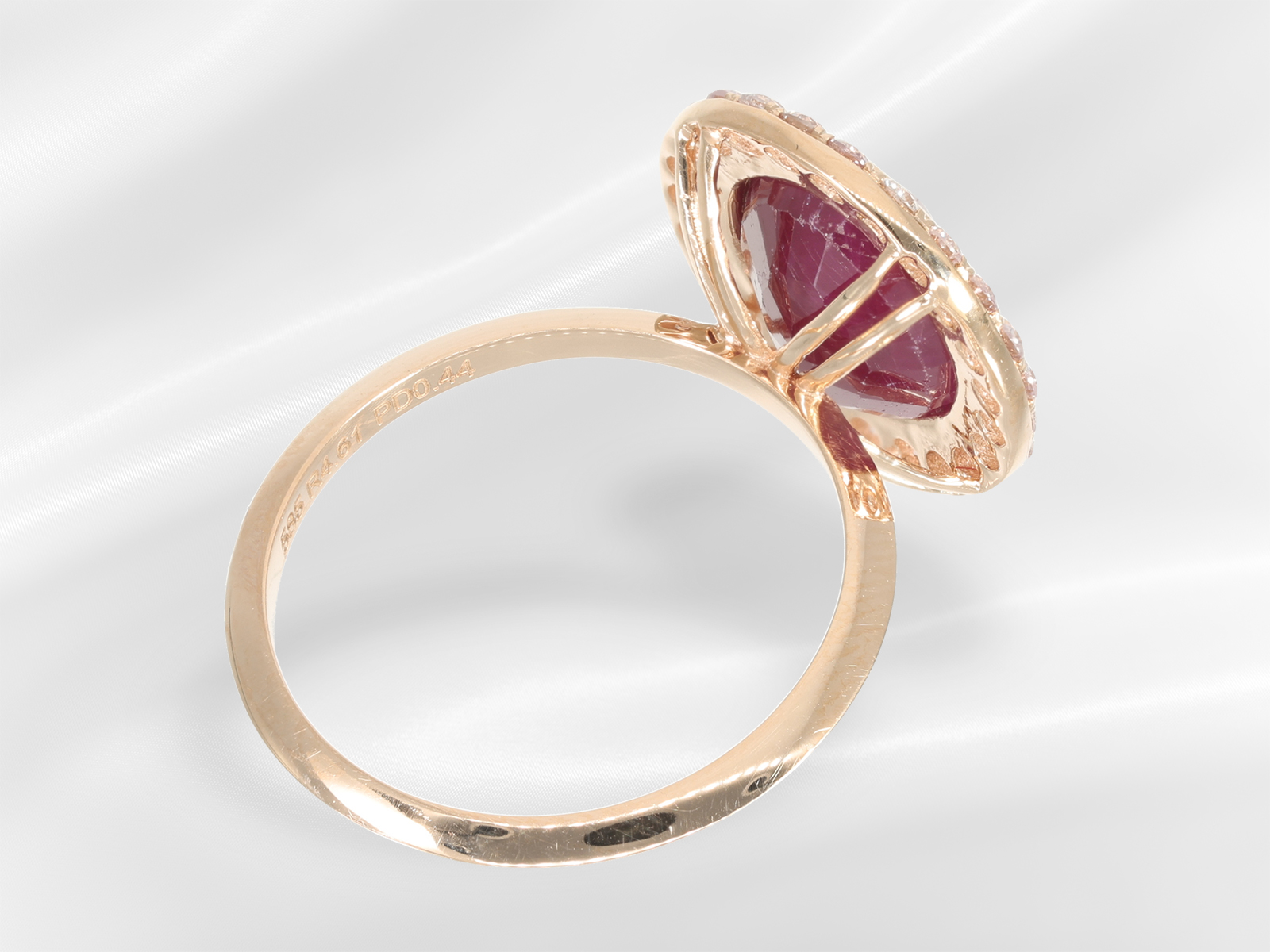 Ring: very fine gold ring with precious ruby of 4.61ct, IGI Expertise 2024 - Image 6 of 6