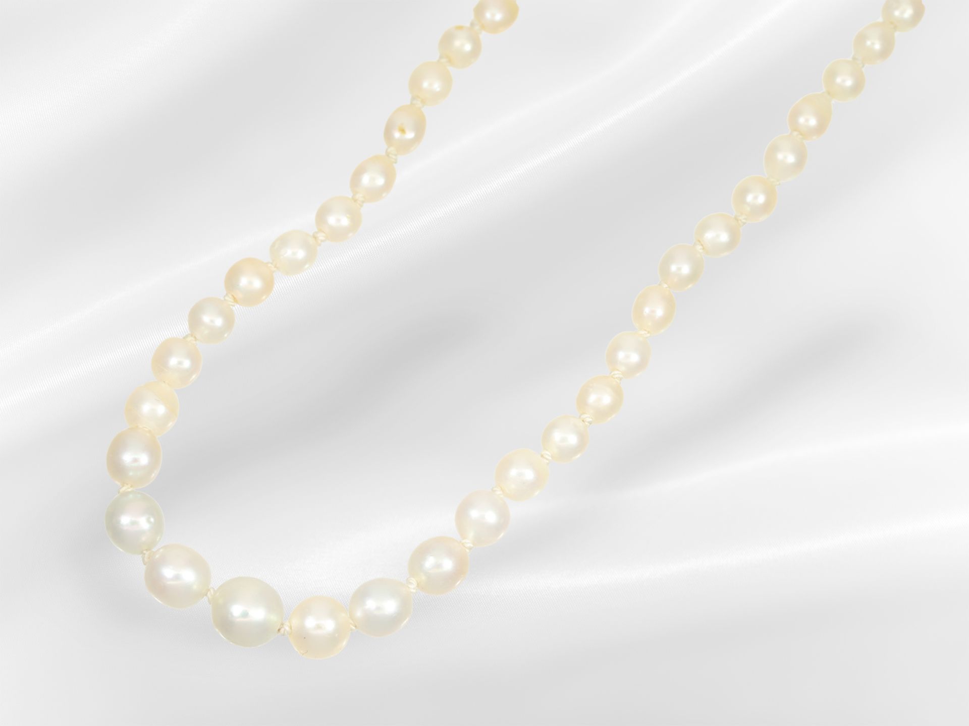 Chain: valuable antique Oriental pearl necklace, possibly from around 1900 - Image 3 of 3