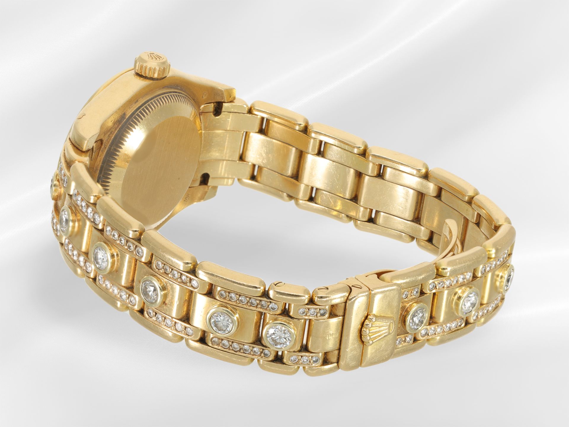 Armbanduhr: gesuchte luxuriöse Damenuhr Rolex Pearlmaster 29 mit Brillantbesatz und Diamantzifferbla - Bild 5 aus 6