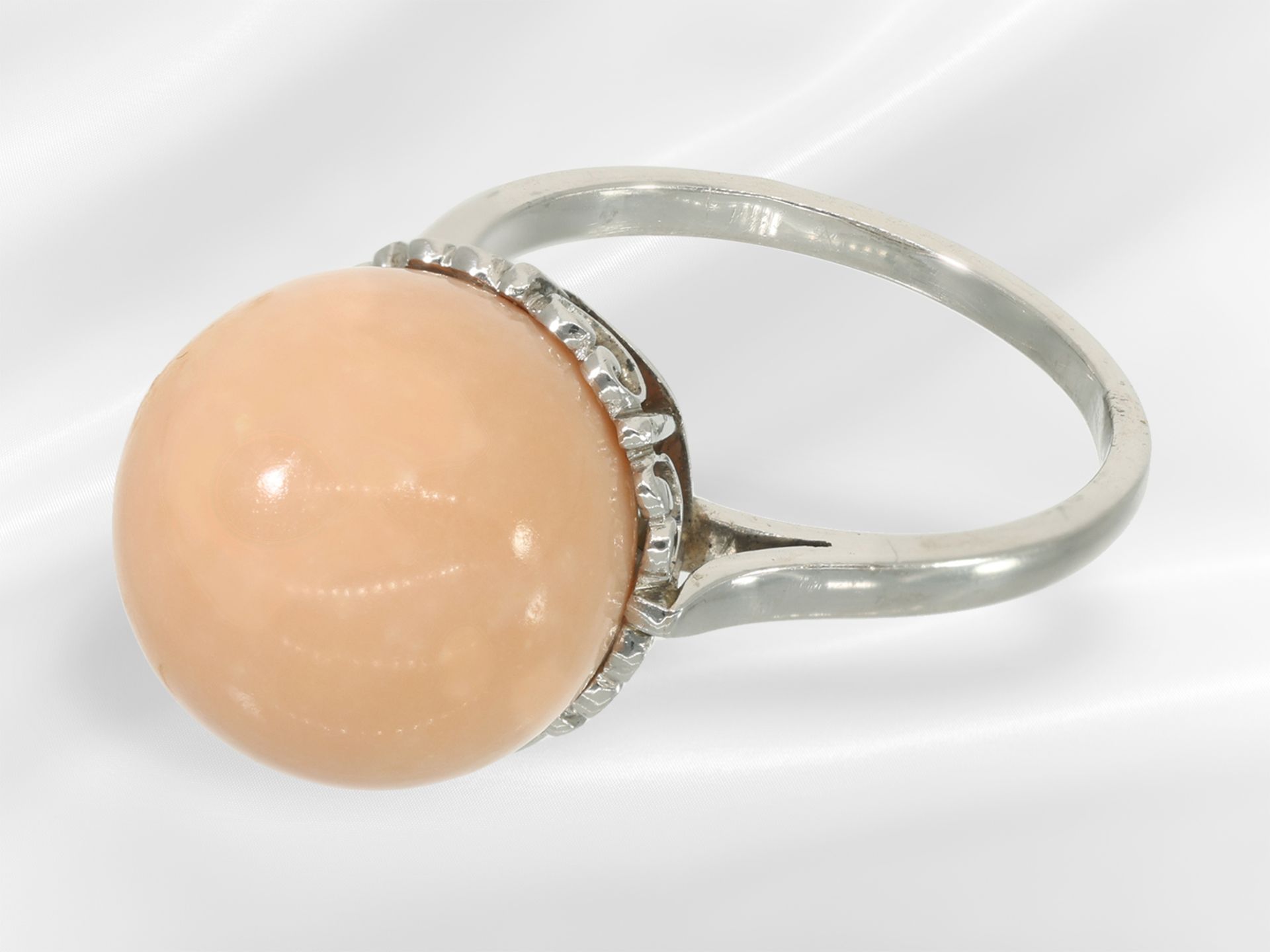 Ring: antique French platinum ring with extremely rare natural pearl "Melo Melo" - Image 3 of 3