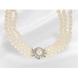 Chain/necklace: high-quality and particularly beautiful cultured pearl necklace with 14K white gold 