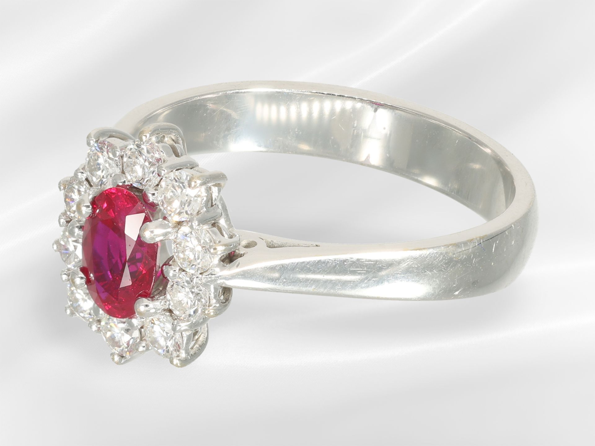 Ring: very fine ruby/brilliant-cut diamond gold ring from Wempe, approx. 1ct gemstone setting - Image 3 of 5