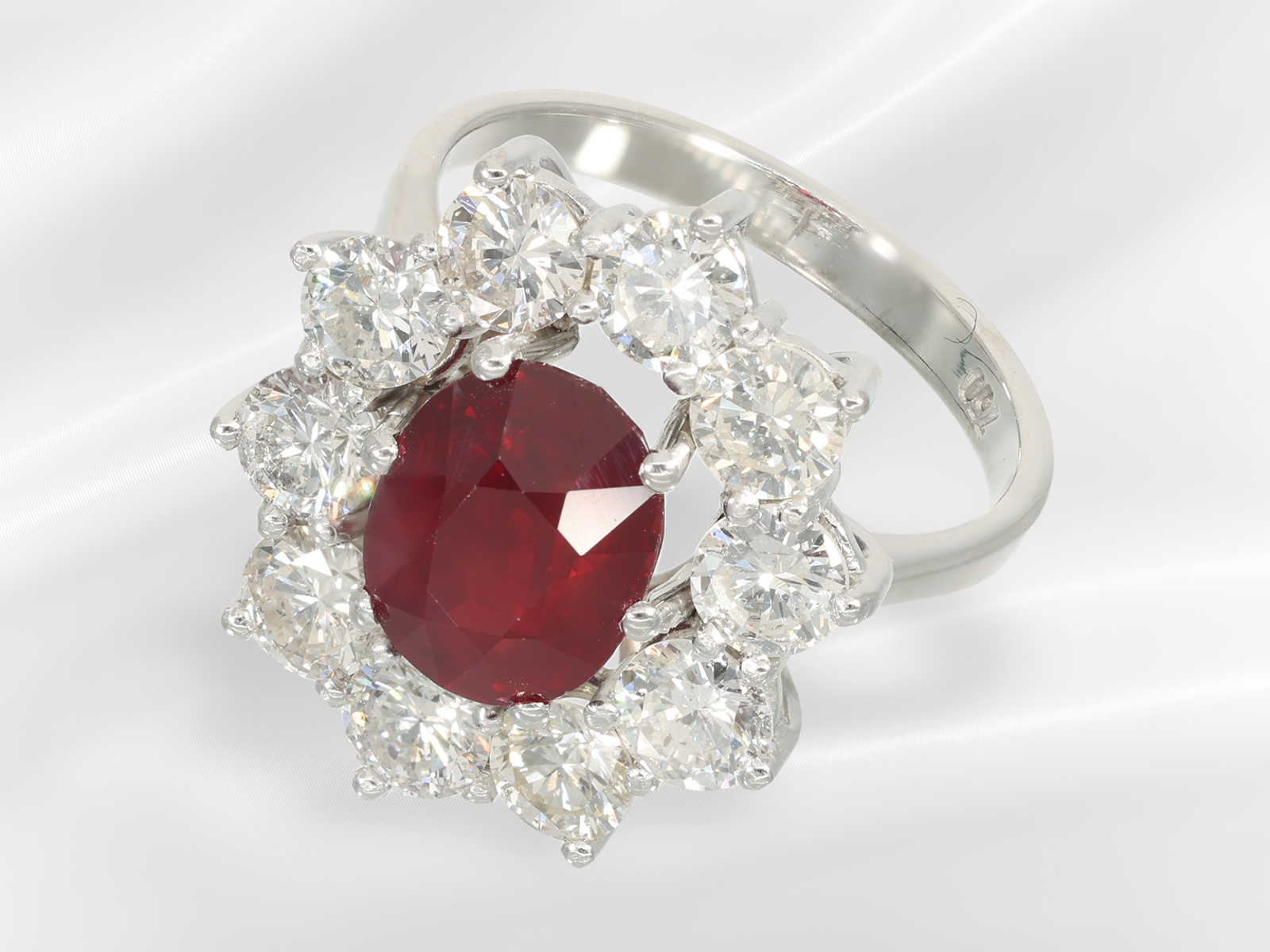Ring: white gold ruby/brilliant-cut diamond gold ring, precious deep red ruby of 3.15ct, NO-HEAT, GR - Image 4 of 8