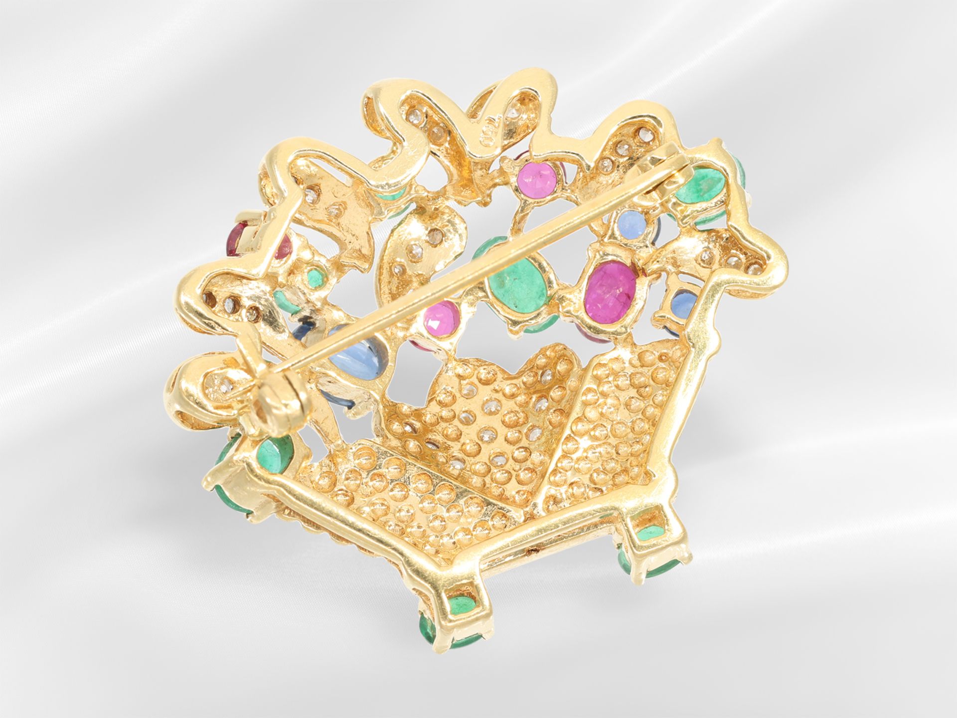 Brooch/pin: finely handcrafted with brilliant-cut diamonds as well as sapphire, ruby and emerald set - Image 4 of 4