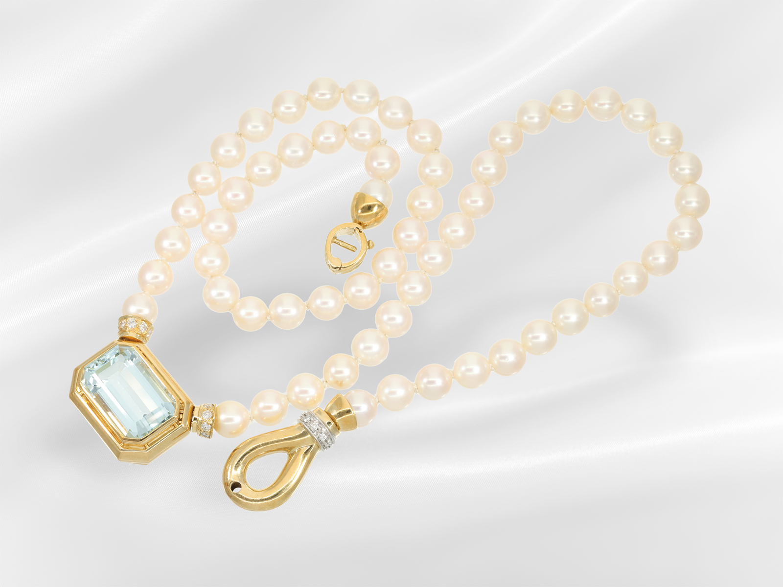 Chain/necklace: beautiful aquamarine/brilliant-cut diamond cultured pearl necklace with matching ear - Image 2 of 7