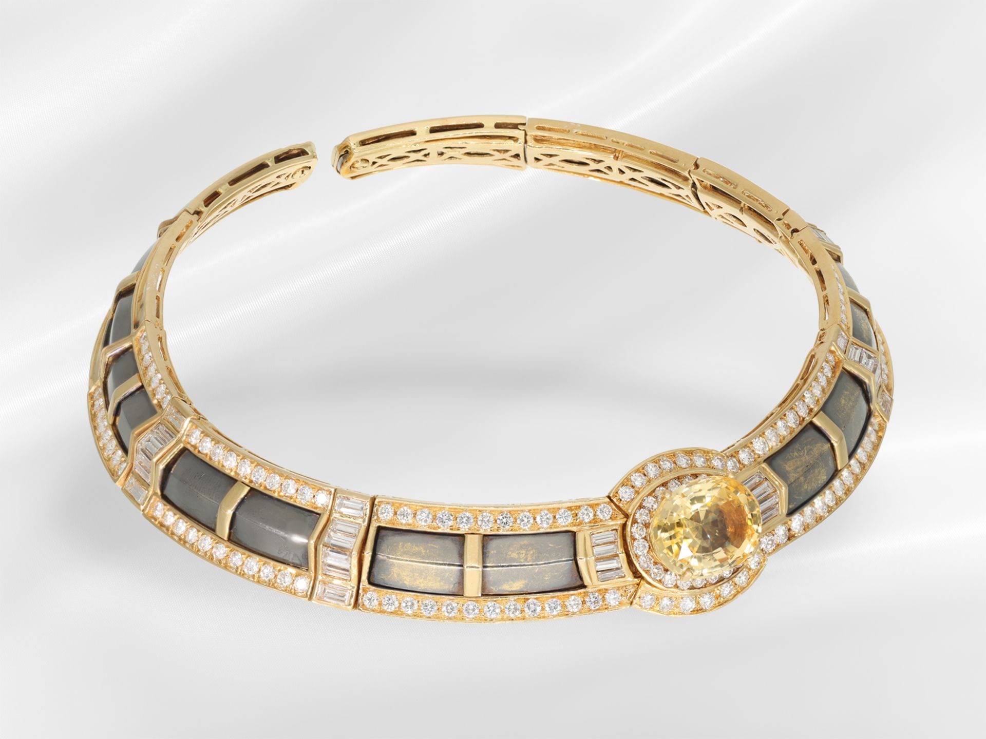 Choker: extremely luxurious and very valuable choker, sapphire and diamonds, approx. 22ct - Image 3 of 4