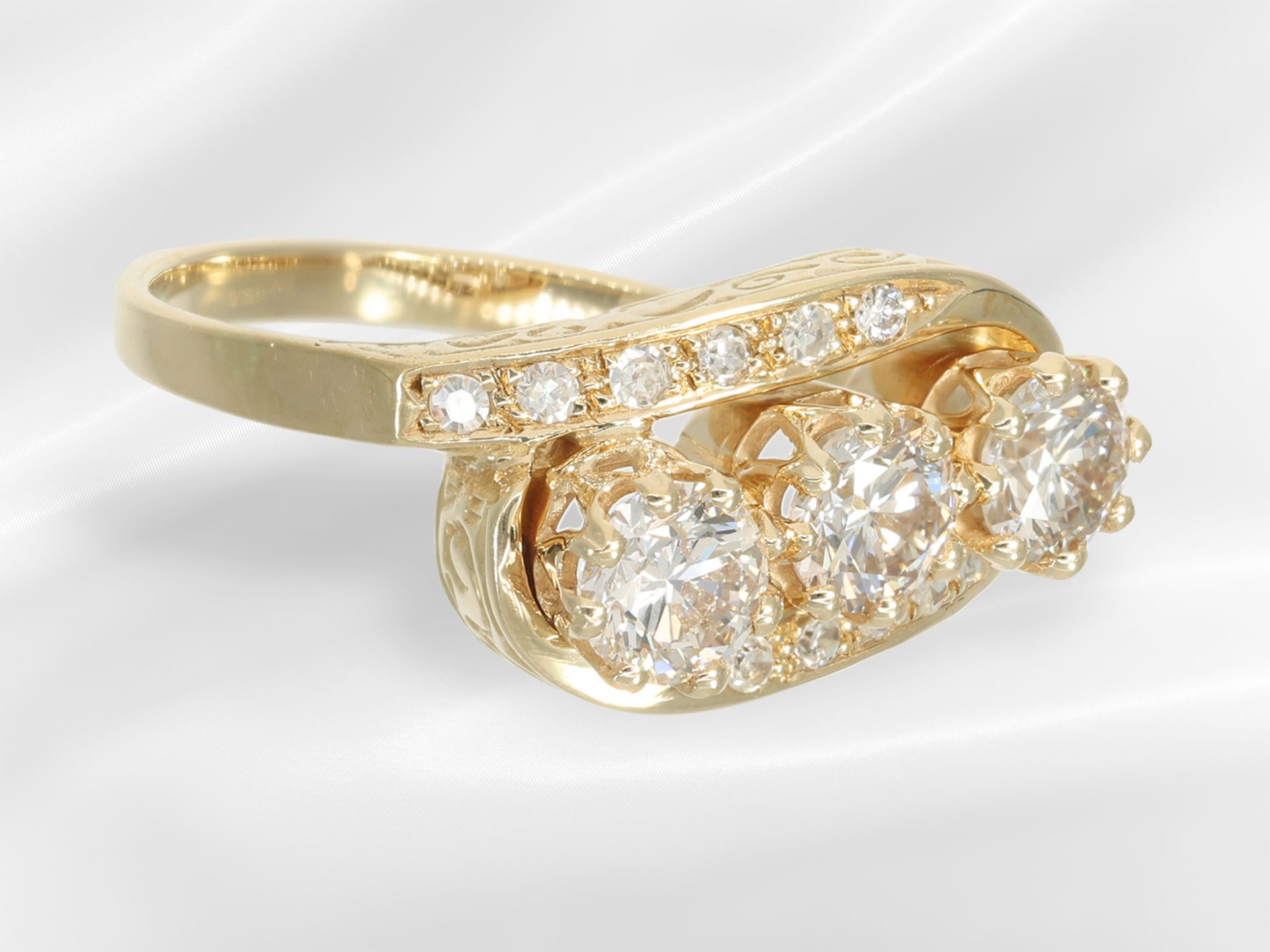 Ring: beautiful ladies' ring with brilliant-cut diamonds, approx. 1ct - Image 4 of 4