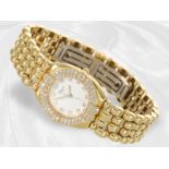 Wristwatch: luxury heavy ladies' watch Chopard "GSTAAD", 18K gold with diamond bezel, Ref.5229