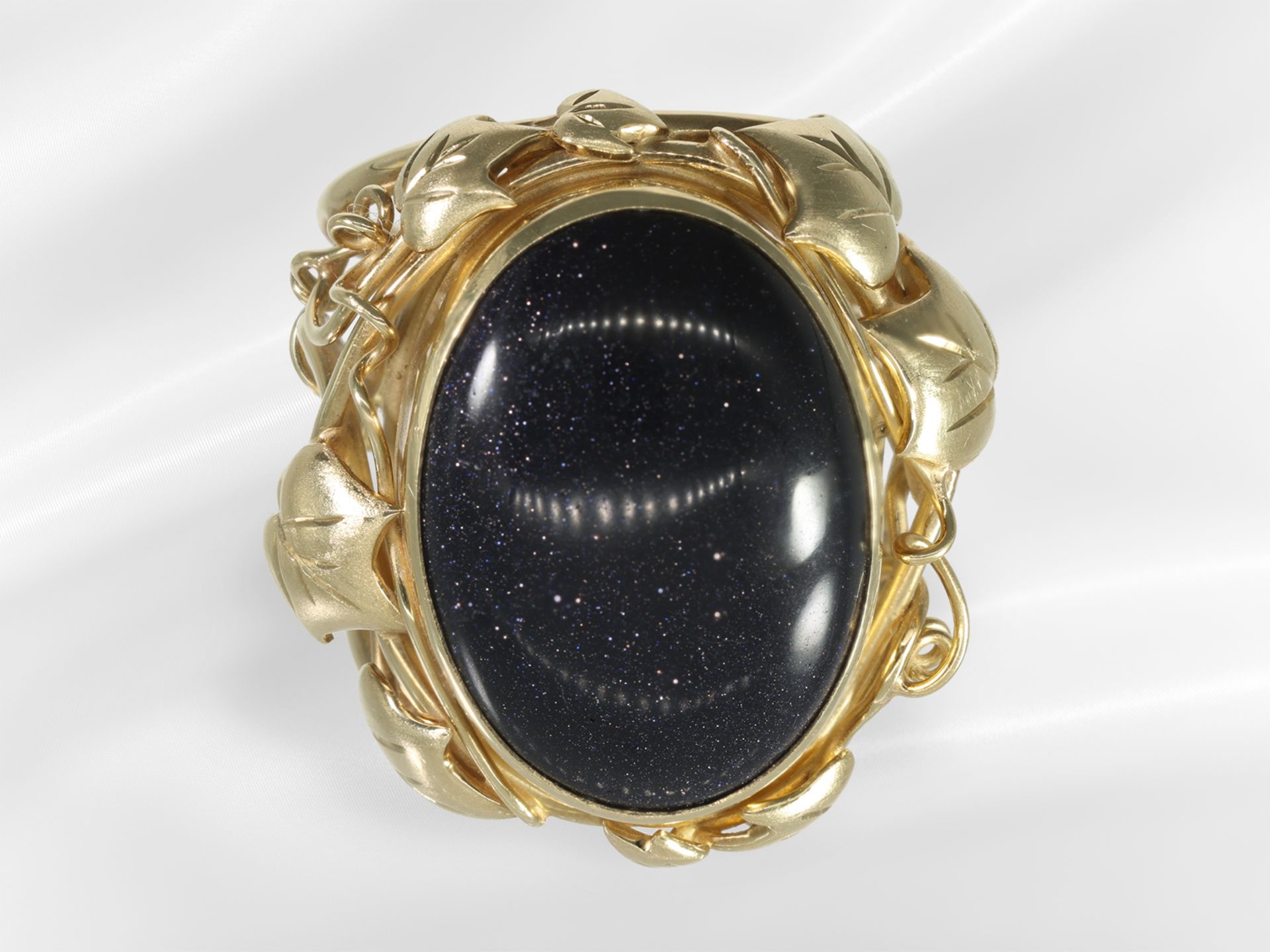 Ring: prunkvoller und sehr breiter Goldschmiedering mit Farbstein, Blaufluss-Heilstein - Bild 6 aus 6