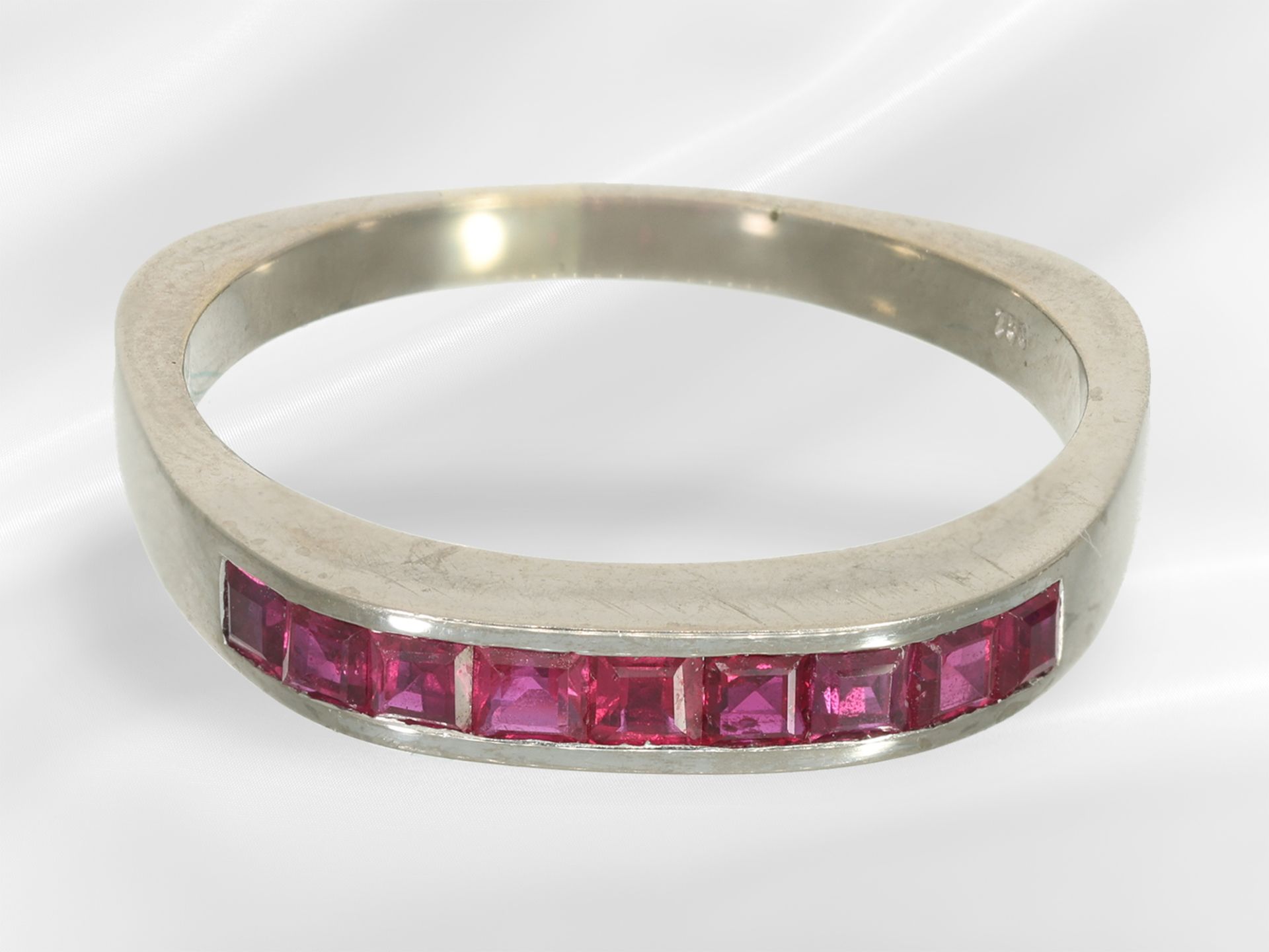 Ring: 3-fold ring set with rubies, sapphires and diamonds, approx. 1.8ct - Image 6 of 8