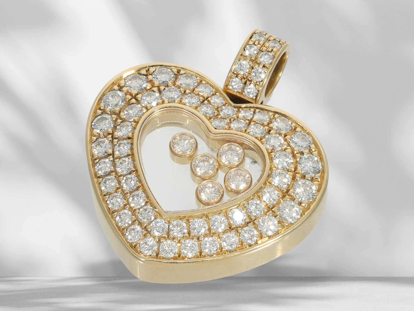 Pendant: extremely luxurious, large Chopard "Happy Diamonds" heart pendant, 18K yellow gold, approx. - Image 2 of 3