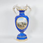 Berliner Ansichtenvase sog. "Urbino-Vase" - Berliner Schloss. KPM, Berlin um 1866.