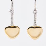 Paar goldene Herz-Ohrringe - vier Varianten