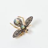 Die Fliege - Brosche als Insekt mit Opalen, Saphiren und Diamanten