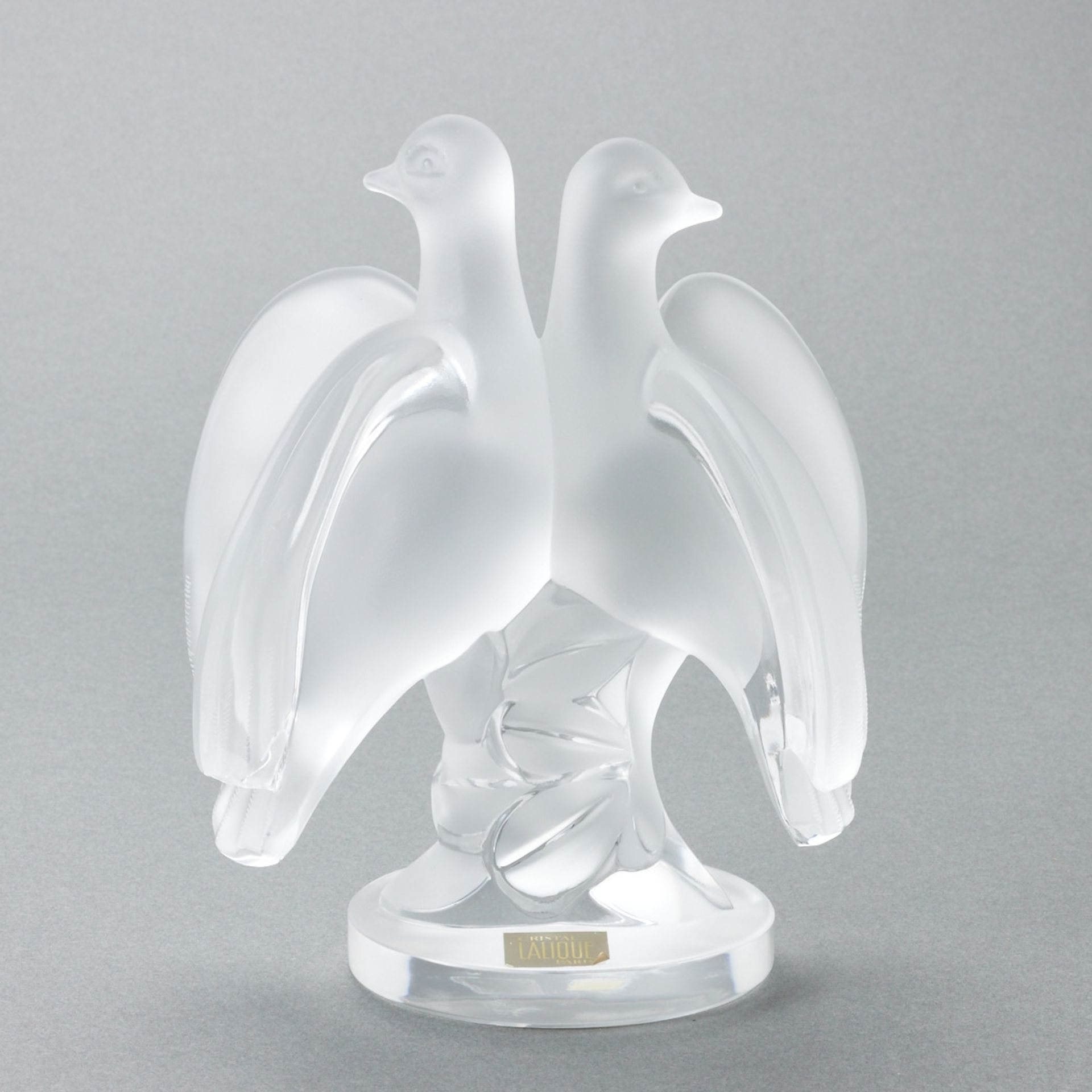 Taubenpaar Ariane. Lalique, Wingen-sur-Moder.