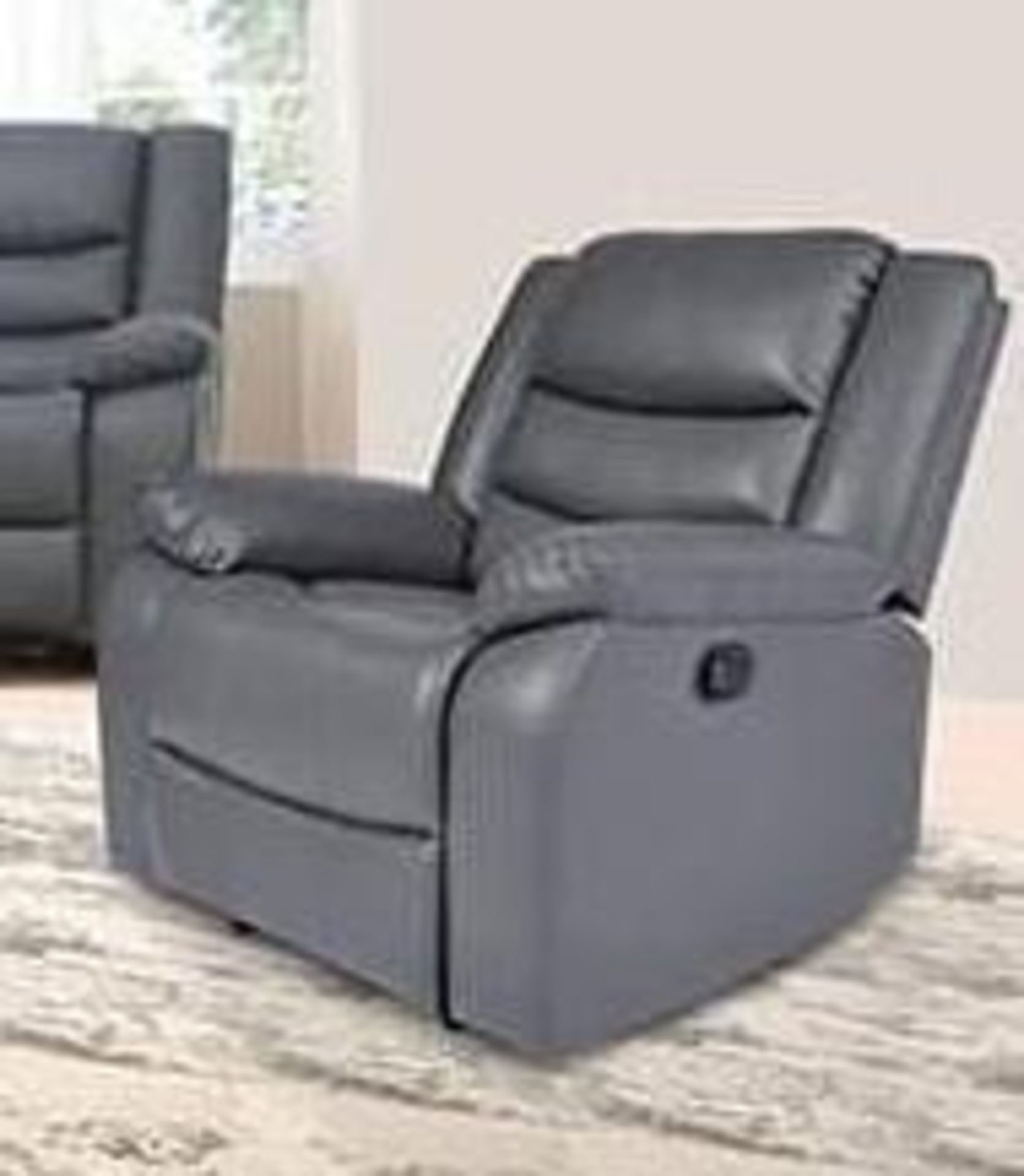 BRAND NEW & BOXED Malaga leather Single seater manual recliner armchair in grey.
