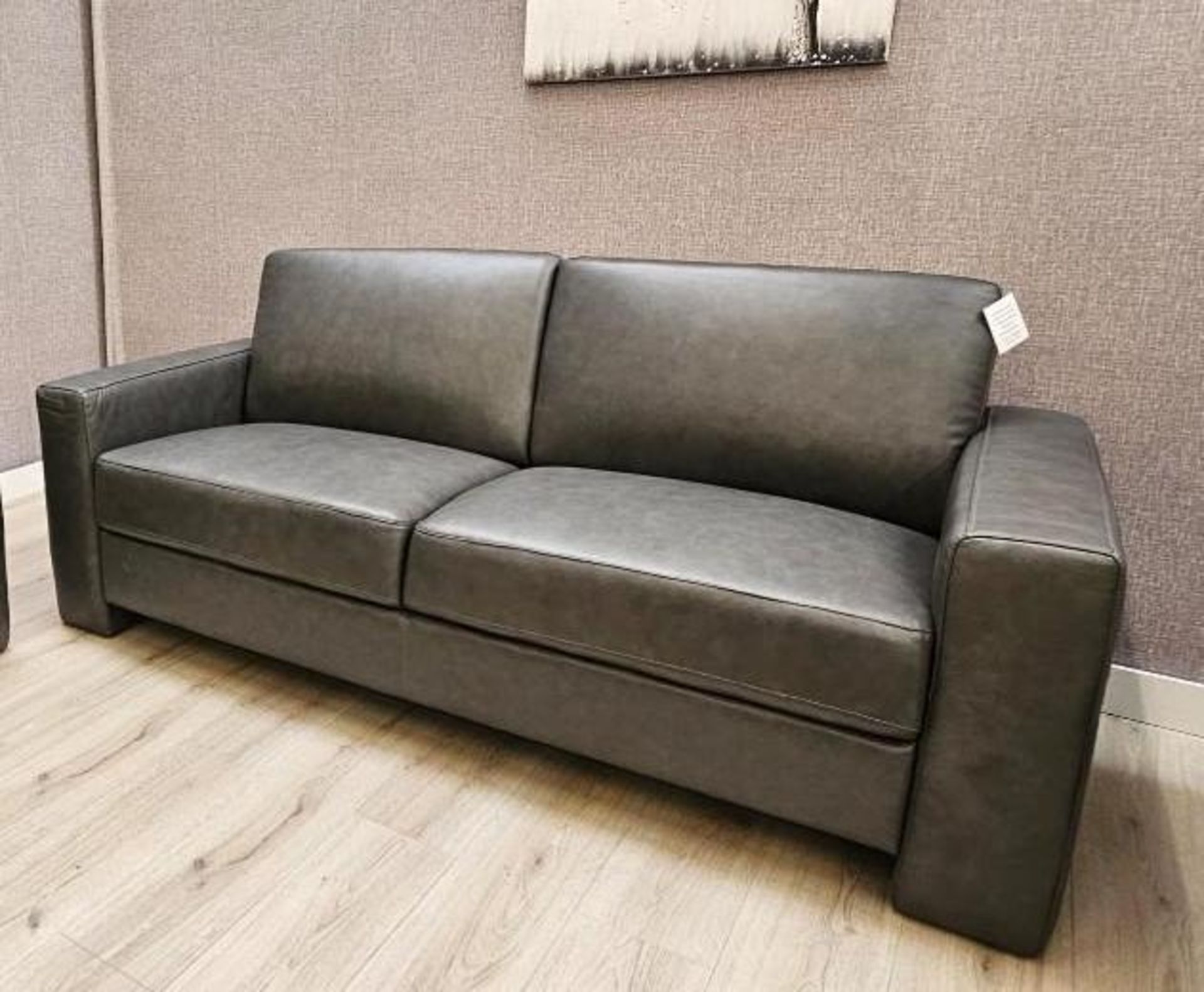 Brand new & boxed ATS Boston 3 + 1 + 1 static leather suite in Pewter Grey. - Bild 2 aus 4