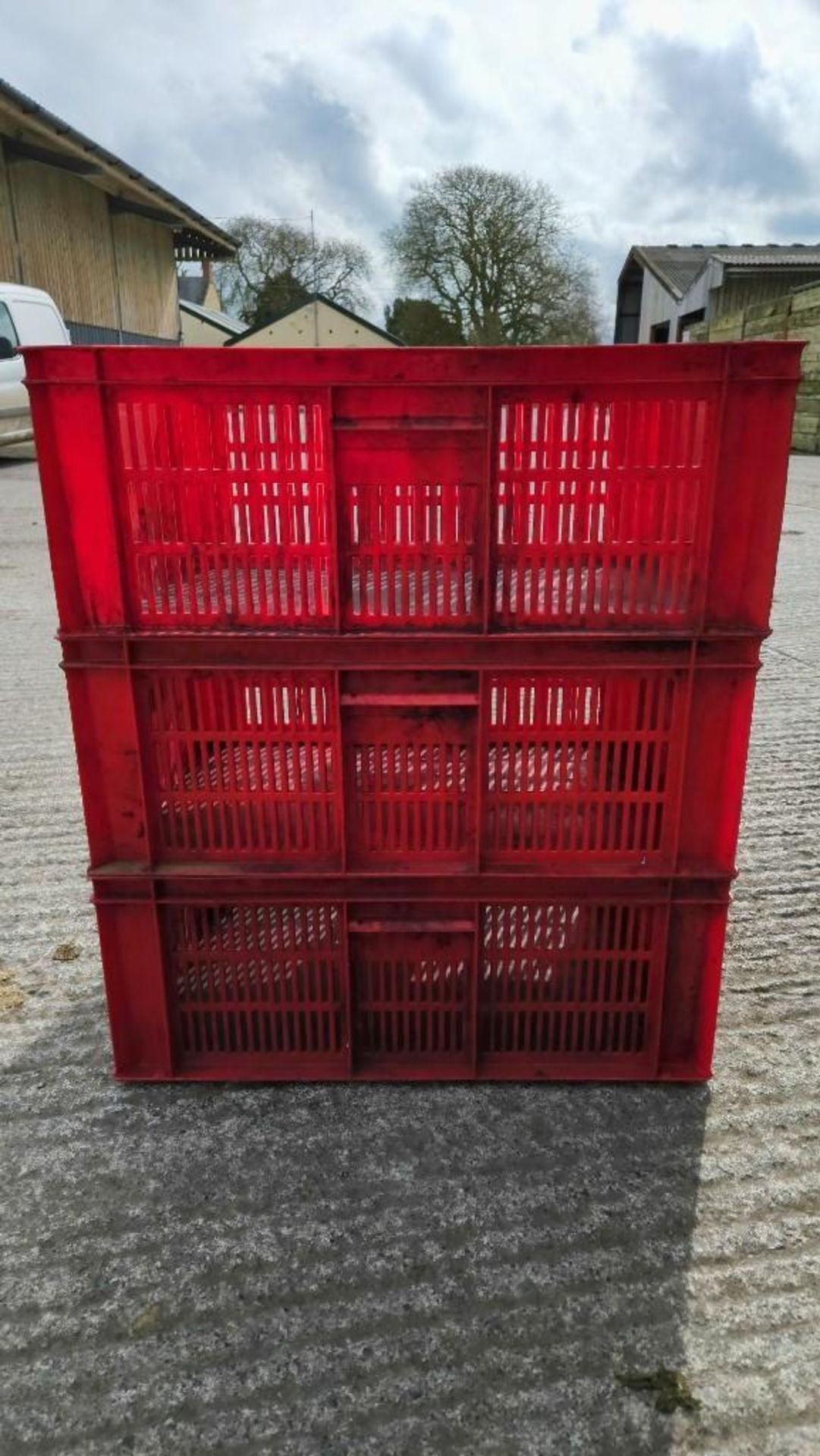*No VAT on hammer* Quantity of Red stackable storage boxes