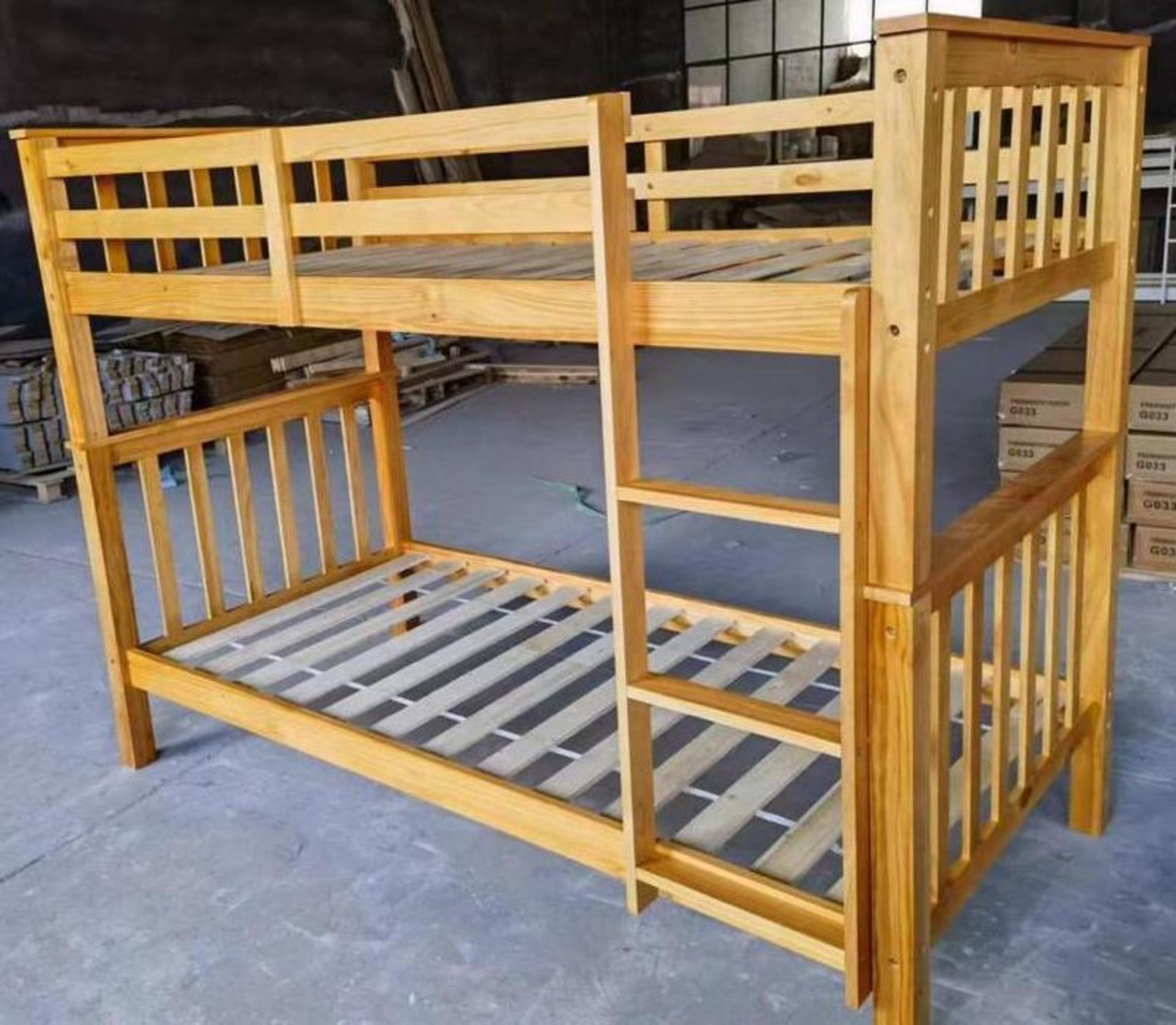 *BRAND NEW TRADE LOT* 5 X 2 sleeper Wooden bunk bed in honey complete with 2 x mattresses.