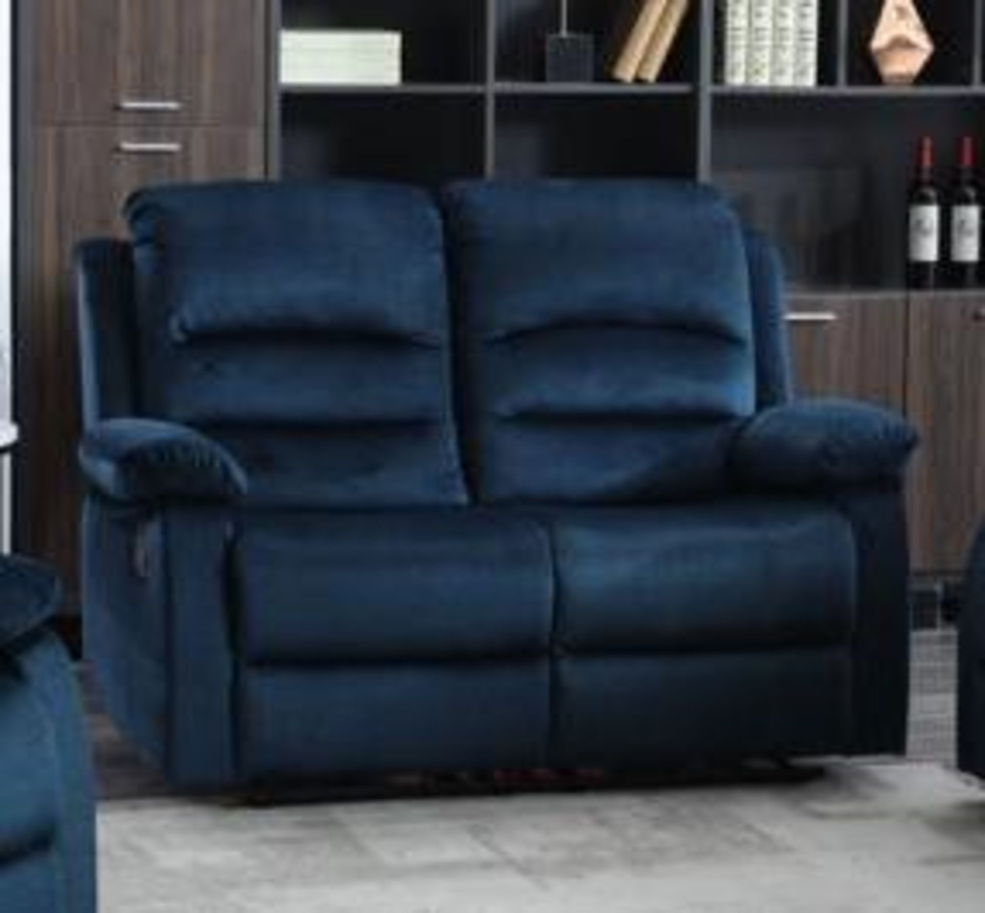 *BRAND NEW & BOXED* Sapphire 3 + 2 seater manual reclining sofa in luxurious velvet feel ocean blue - Image 2 of 3