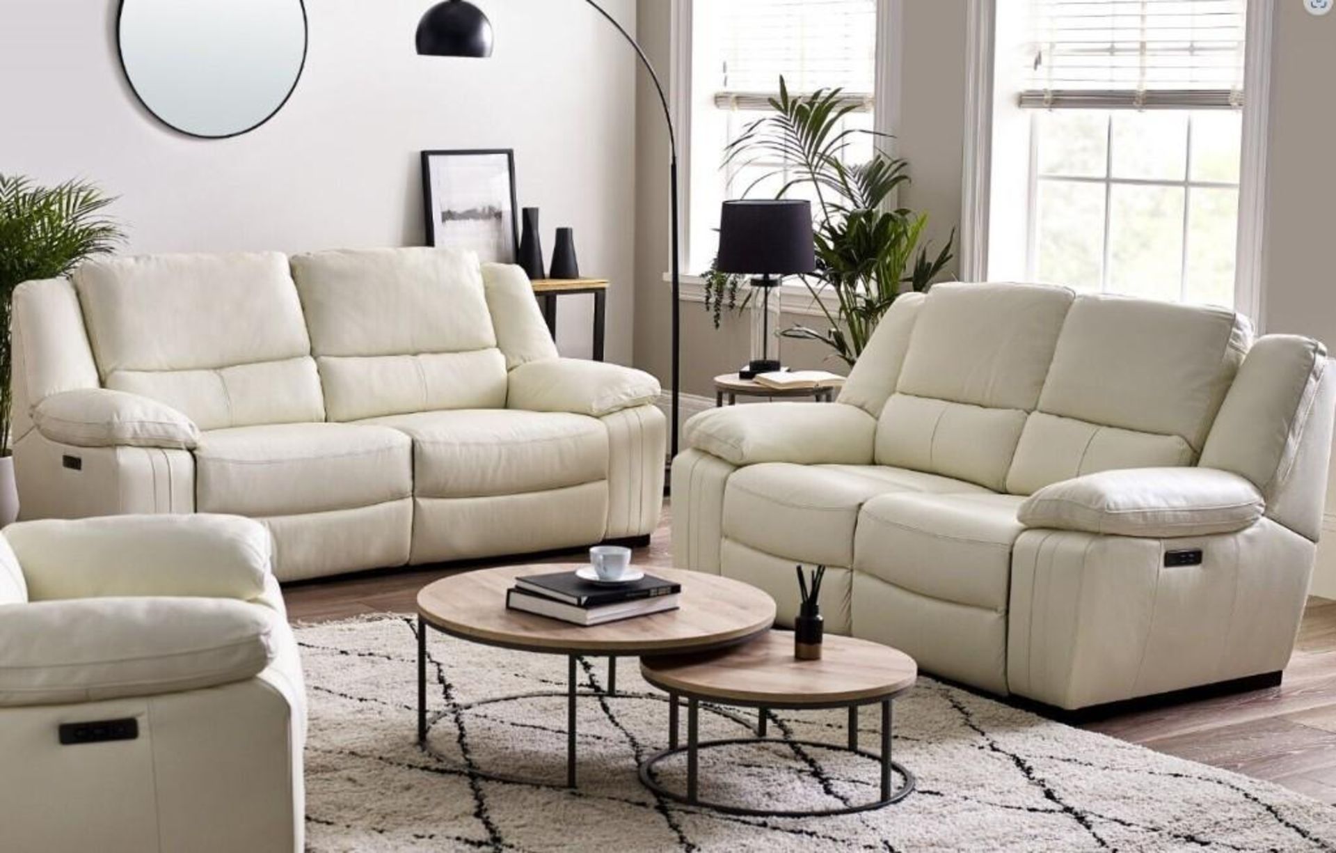 Brand new and boxed SCS Fallon 3 + 2 seater electric reclining sofa in Cream.